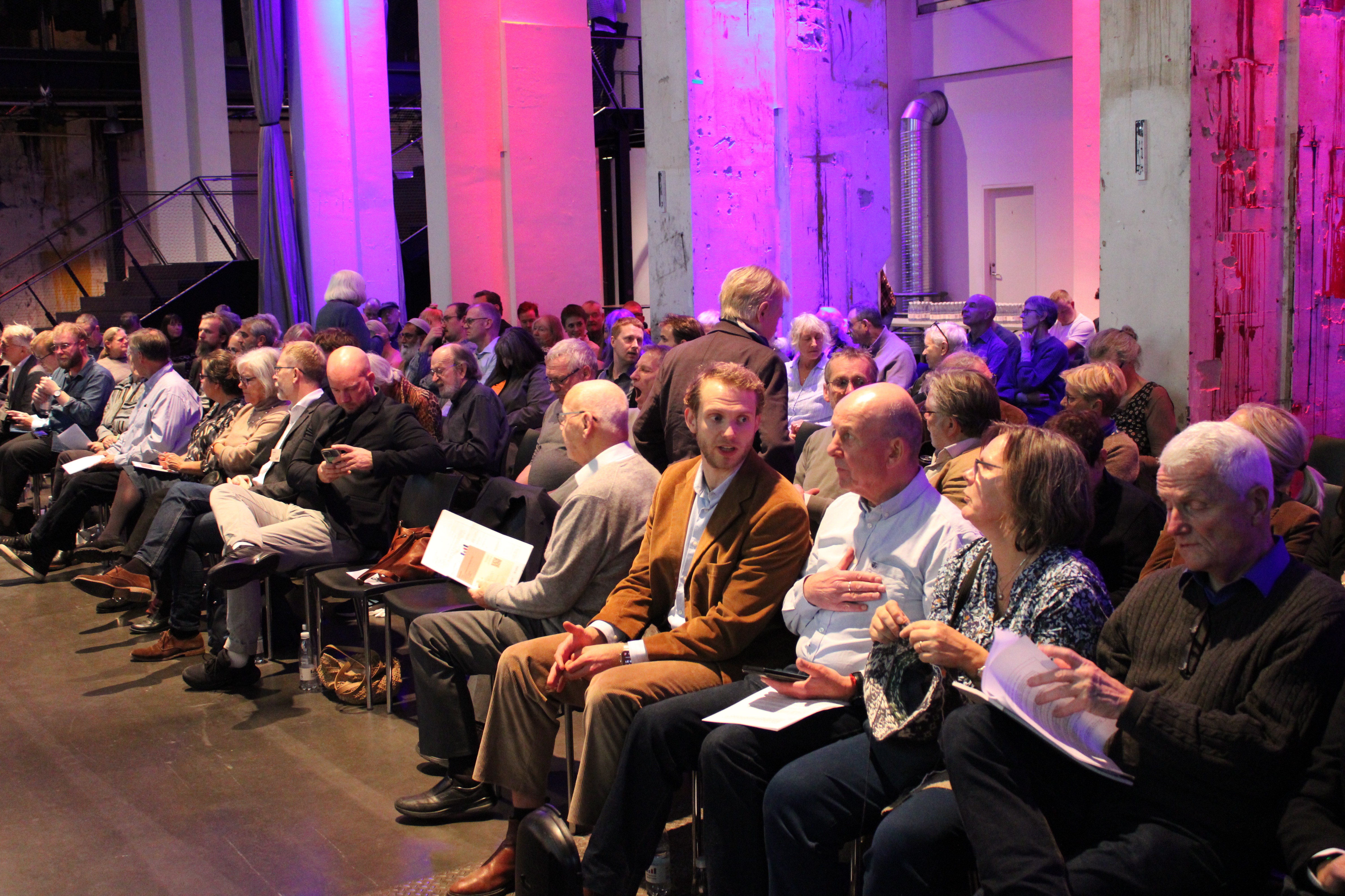 PRESSEN i Politikens Hus lagde lokaler til årets boligpolitiske vælgermøde.