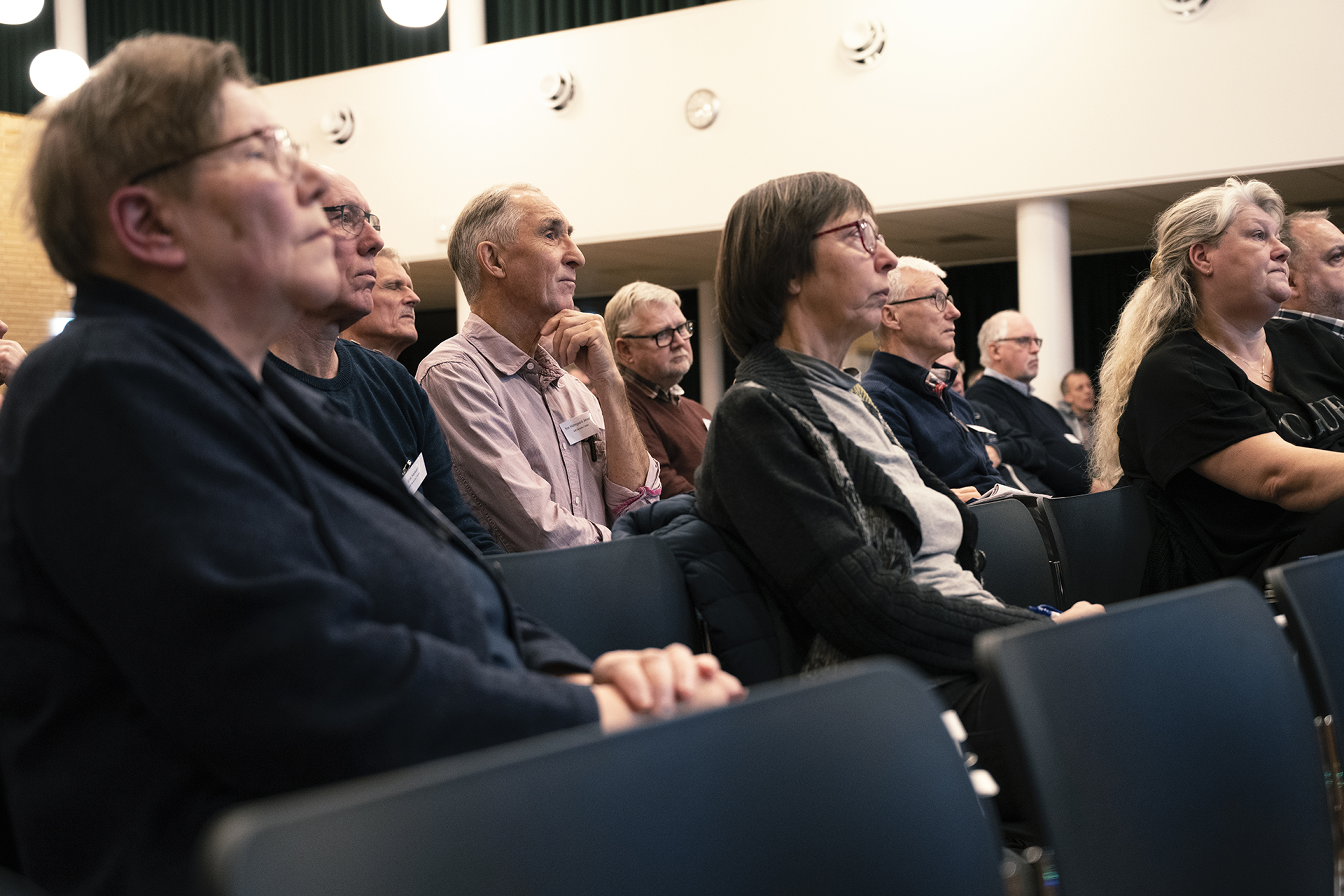 Koncentrationen var høj til Mød eksperterne om ladestandere. Heldigvis var det muligt at stille spørgsmål til ekspertpanelet.
