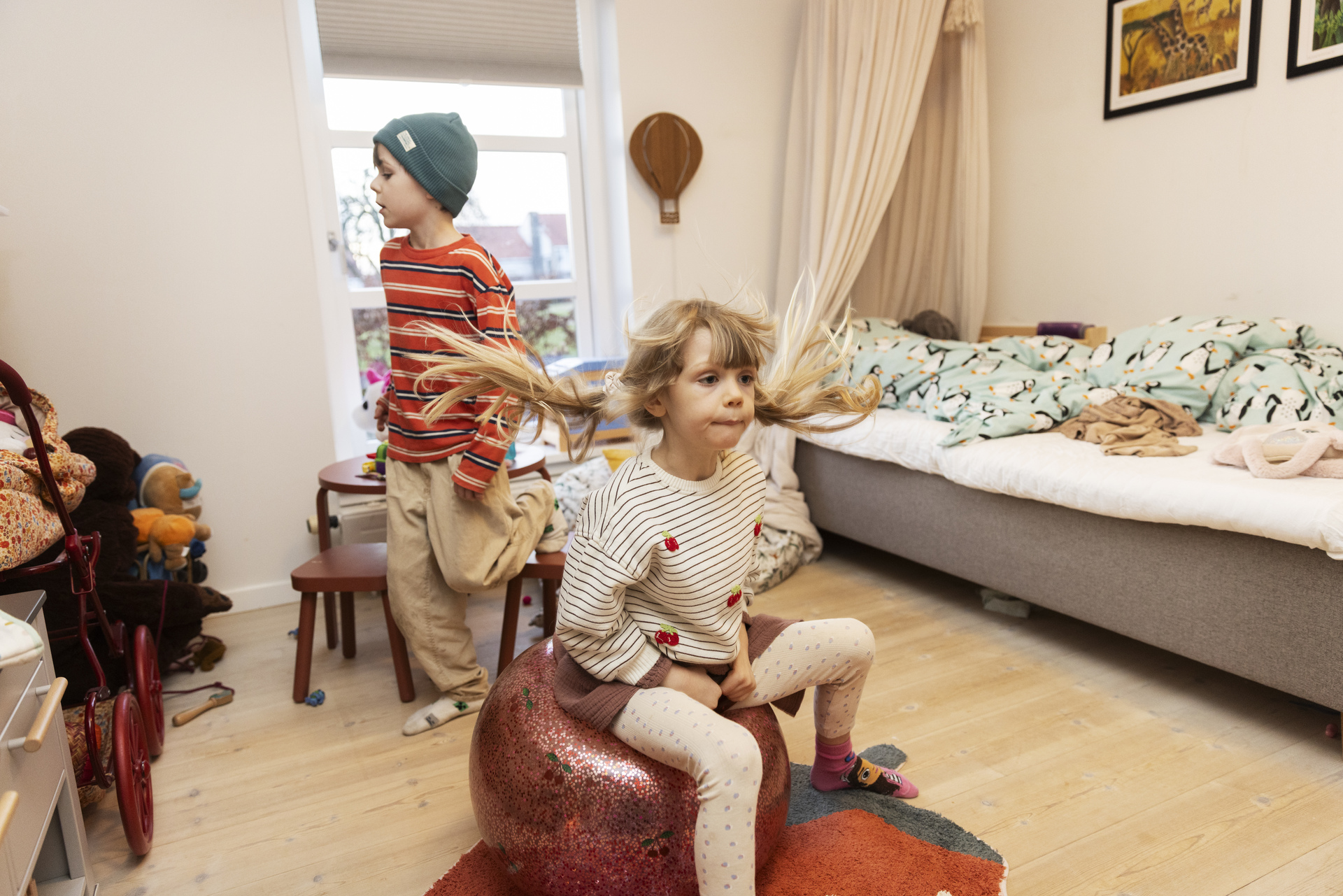 Ude eller inde? I A/B Fælleden er alle muligheder åbne.