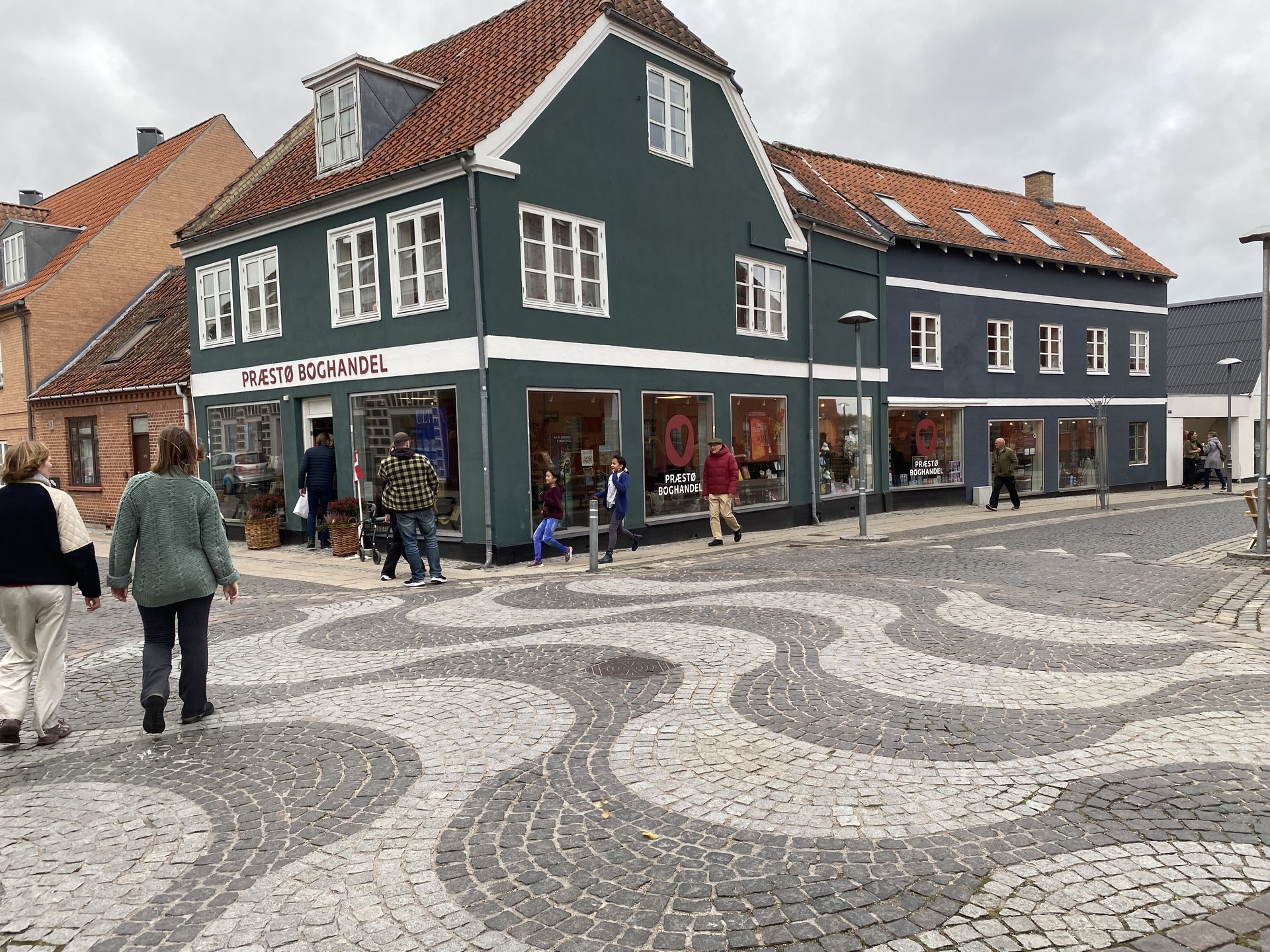 Lokale strømmer til bymidten.